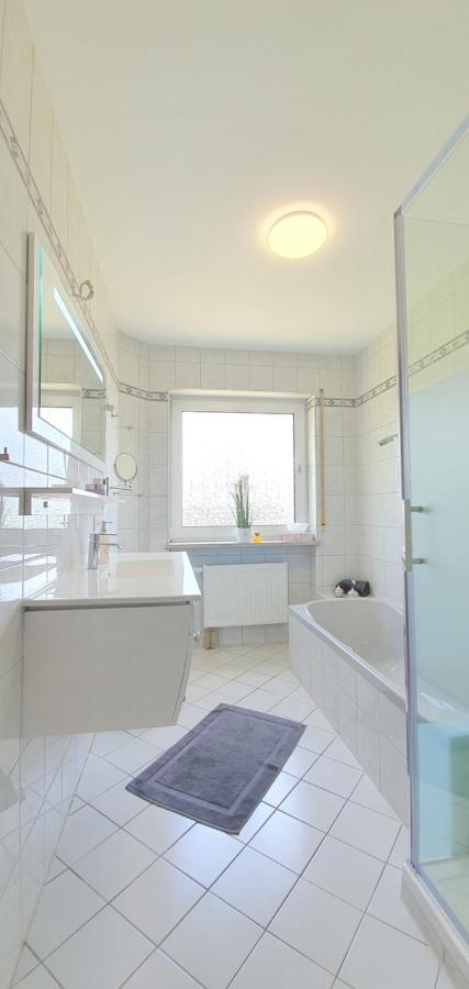 Moderne Ferienwohnung Mit Eigenem Garten Und Traumhaften Blick Wilhelmsthal Exterior photo