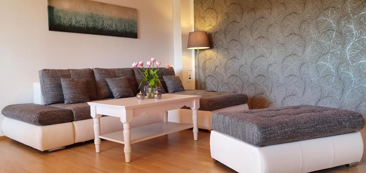 Moderne Ferienwohnung Mit Eigenem Garten Und Traumhaften Blick Wilhelmsthal Exterior photo