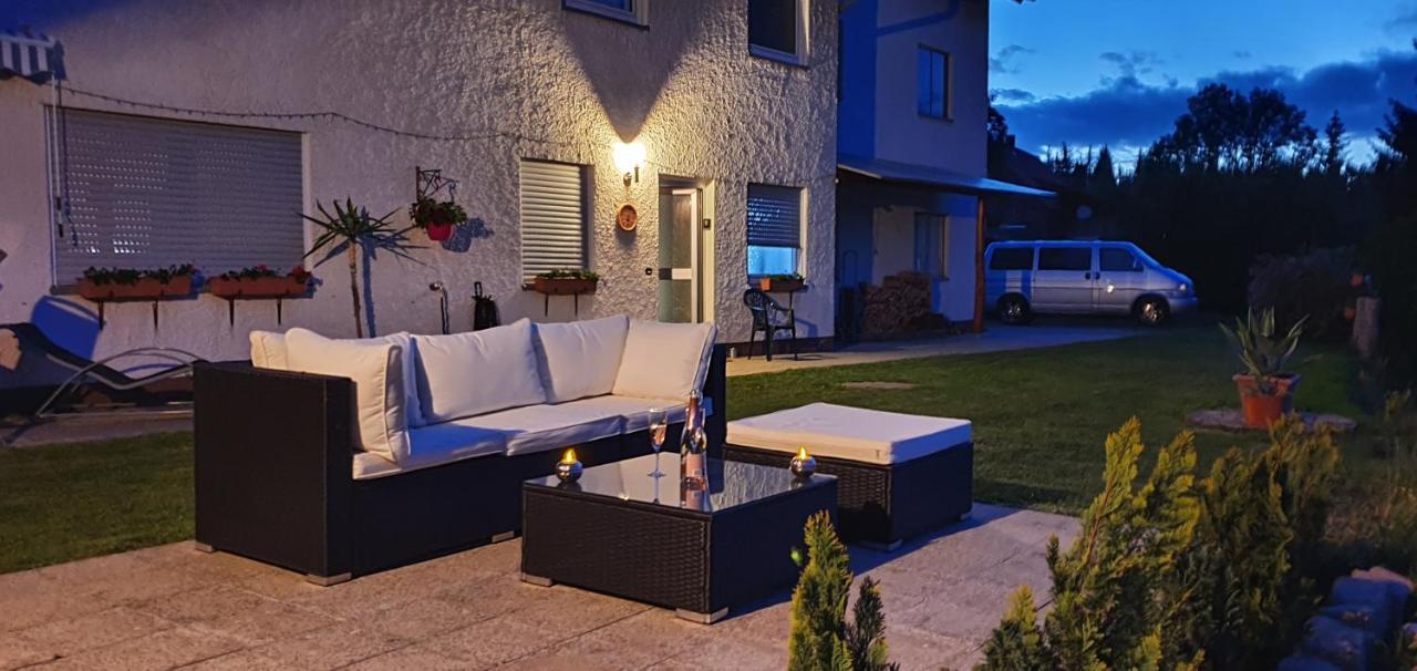 Moderne Ferienwohnung Mit Eigenem Garten Und Traumhaften Blick Wilhelmsthal Exterior photo
