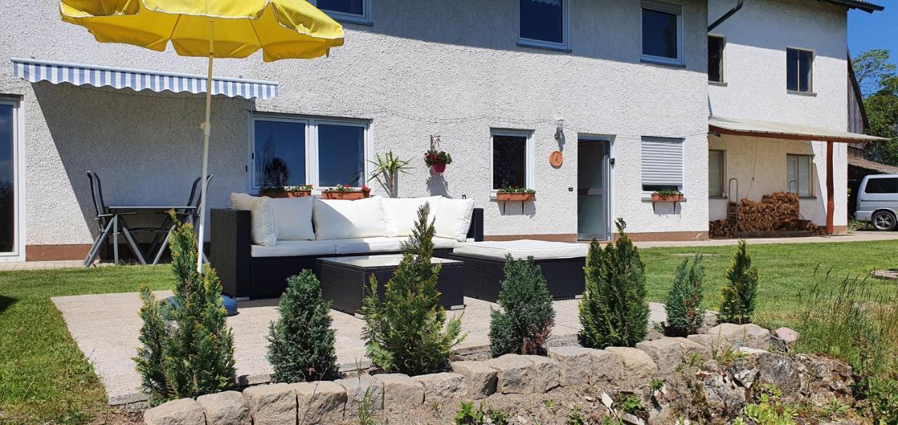 Moderne Ferienwohnung Mit Eigenem Garten Und Traumhaften Blick Wilhelmsthal Exterior photo