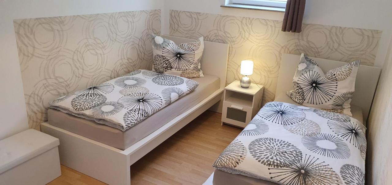 Moderne Ferienwohnung Mit Eigenem Garten Und Traumhaften Blick Wilhelmsthal Exterior photo