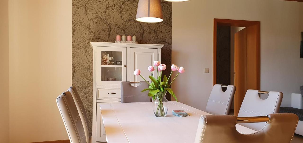 Moderne Ferienwohnung Mit Eigenem Garten Und Traumhaften Blick Wilhelmsthal Exterior photo